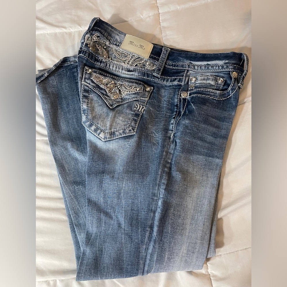 Miss me mid rise 30x30 used great condition